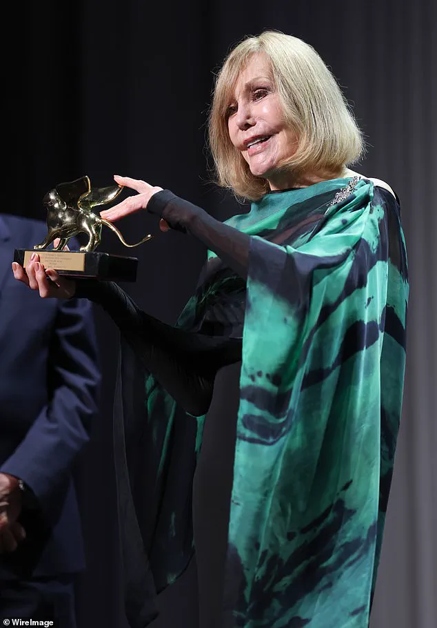 Kim Novak Celebrates Career Legacy at Venice Film Festival as Spotlight Turns to Her Remarkable Youthful Demeanor