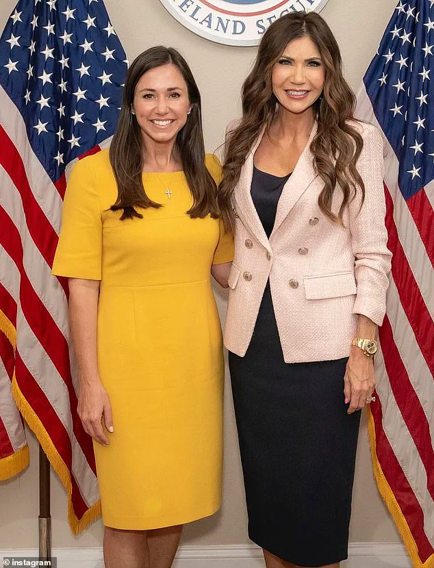 The Power of Uniformity: How Trump's Aides Are Wearing a Fashion Statement in Politics