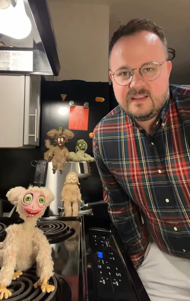 Bizarre Attic Discovery Sparks Global Online Frenzy as Reddit Users Grapple with the Macabre