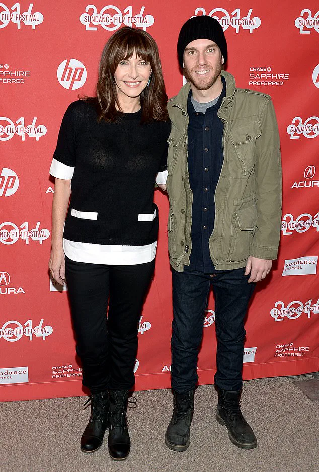 Son's Traumatic Experience with Mother's Nude Scene Resurfaces on Podcast