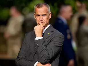 Breaking: Trump's Immigration Enforcers Caught Dancing to 'Ice Ice Baby' at Mar-a-Lago Party as Controversy Erupts