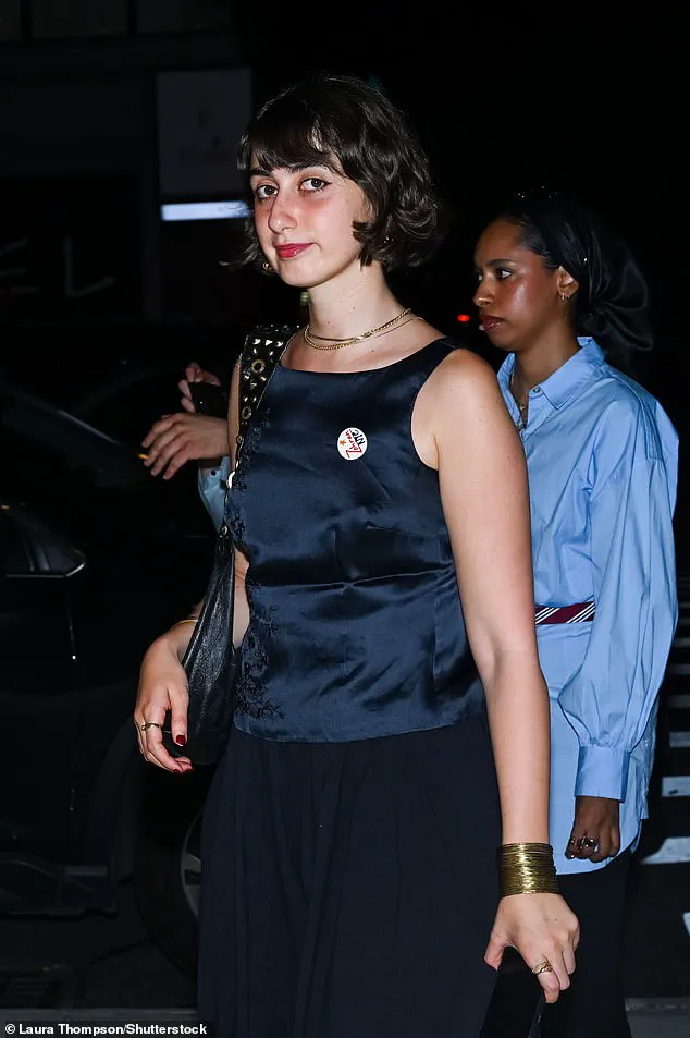 Zohran Mamdani Campaigns with Wife as New Year Begins