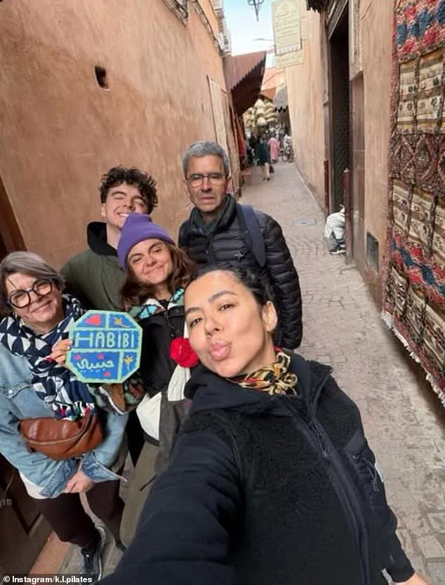 Steven Bartlett Proposes to Melanie Lopes in Romantic Moroccan Proposal