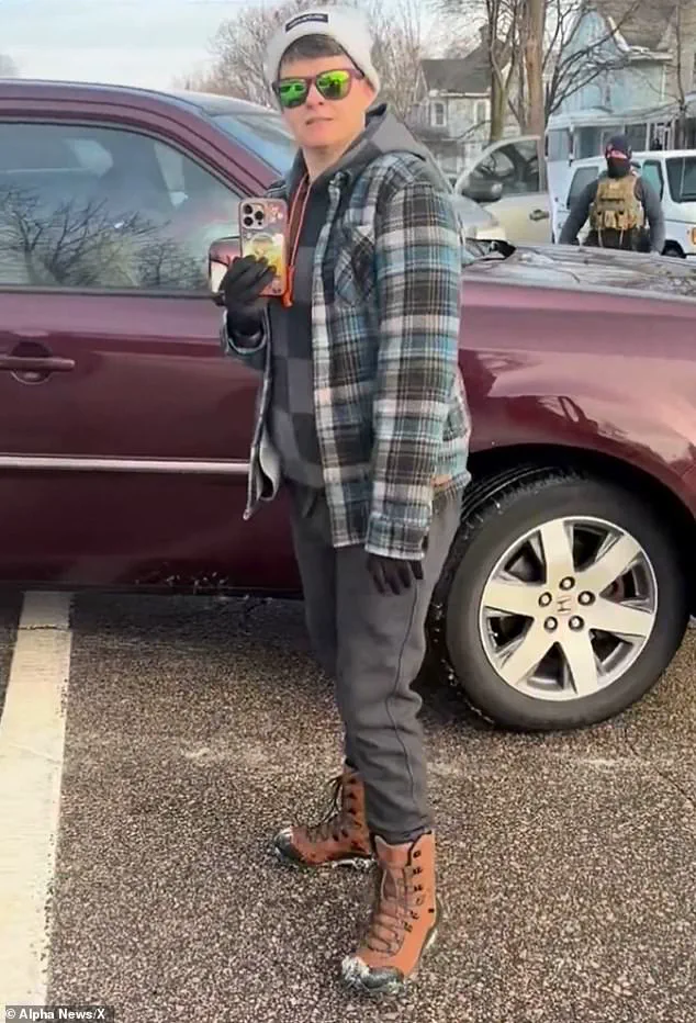 Government Pressure on FBI Investigation Sparks Public Concern Over Accountability in ICE Shooting Case