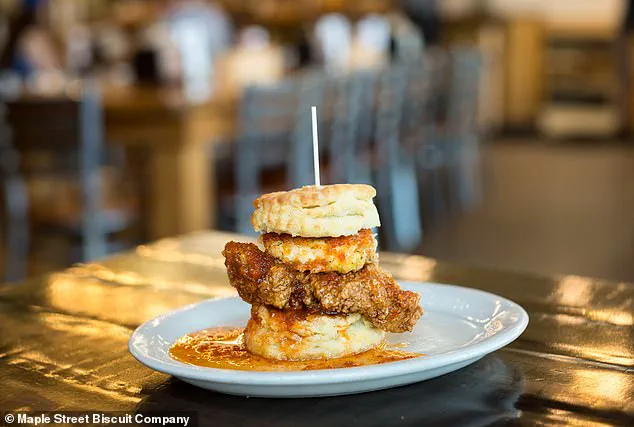 Cracker Barrel Issues Policy Requiring Employees to Dine at Own Locations During Business Travel