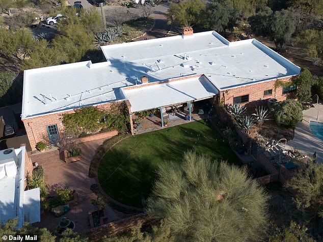 Chilling 911 Call Exposes Kidnapping of 84-Year-Old Nancy Guthrie Amid Health Crisis, Daughter Savannah Leads Search