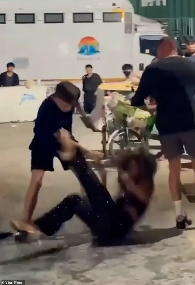 Violent Clash on Pattaya's Walking Street: British Tourists Accuse Transgender Women of Villa Theft