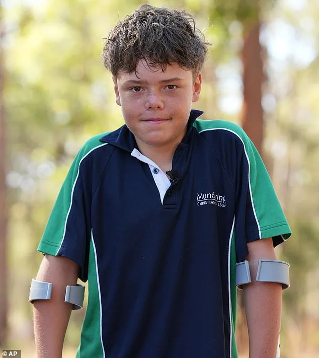13-Year-Old's 6km Swim and Triple-Zero Call Save Family Stranded 14km Offshore
