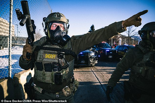 Trump Ends Aggressive Immigration Crackdown in Minnesota Amid Fatal Shootings Controversy