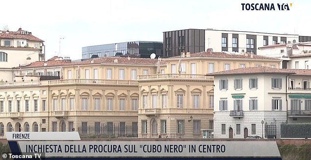 Florence Police Investigate Black Cube's Construction Amid Historic Architecture Controversy