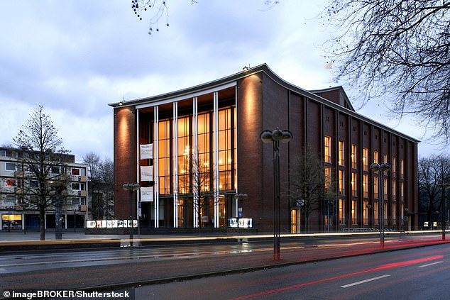 Audience Violence During German Play on Far-Right Activism Sparks Outrage