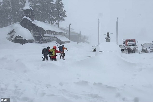 Avalanche at Castle Peak: Survivors Huddle as Rescue Mission Begins