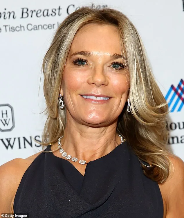 Newly Uncovered Photo Reveals Disturbing Medical Ties in Epstein Files, Sparking Calls for Oversight Reform