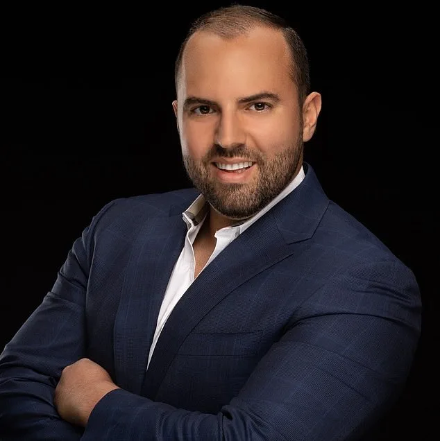 Ultra-Wealthy's High-Tech Fortresses: AI, Moats, and $15M Mansions