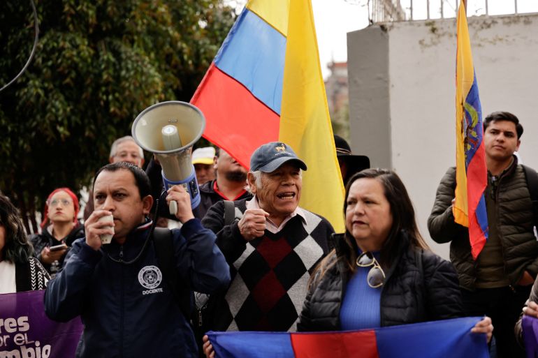 Ecuador Expels Cuban Diplomats in Unilateral Move, Straining Relations