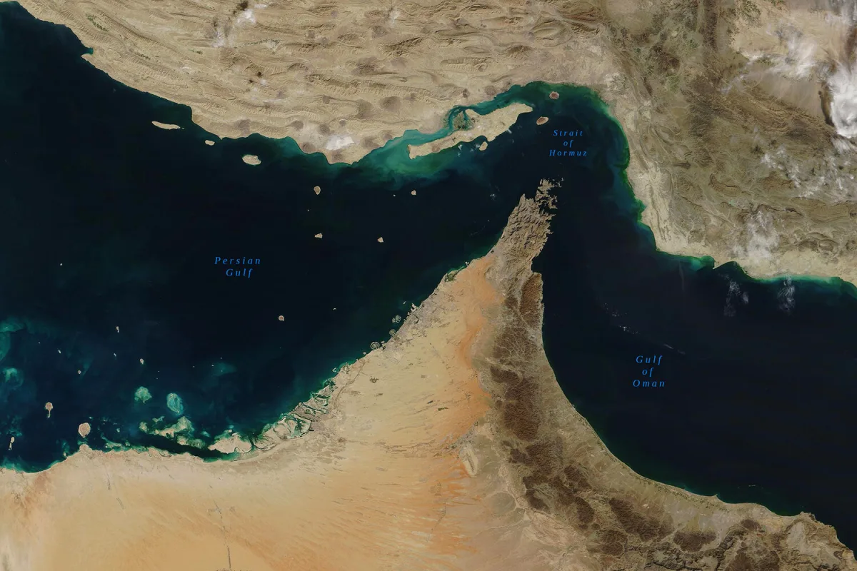 Iran Demands Permissions for Vessel Transit Through Strait of Hormuz, Heightening Tensions