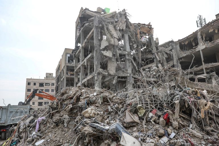 Iran Demands Reparations and Non-Aggression Guarantees as Gulf Conflict Drives Global Oil Prices Past $100