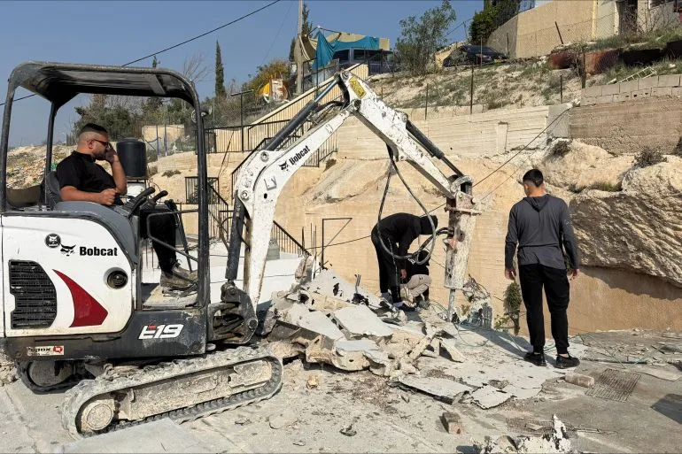 The Dabash Family's Forced Self-Demolition in East Jerusalem: A Growing Crisis for Palestinians