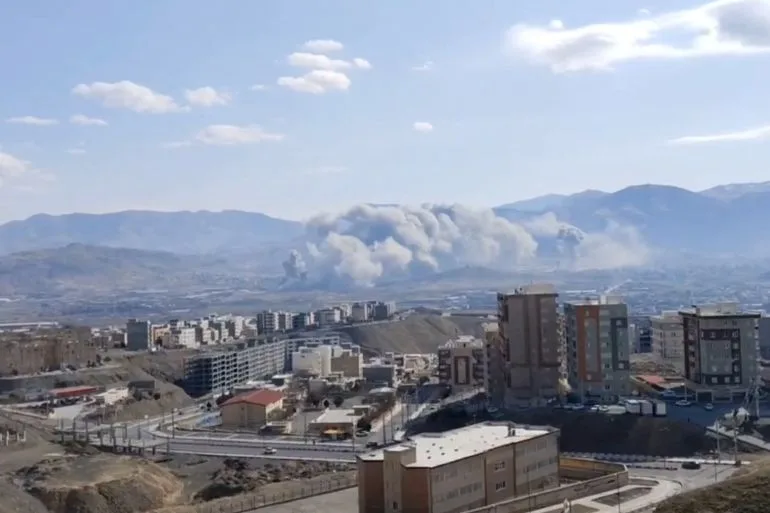 Over 100 Killed in US-Israel Strikes on Iran's Kurdish Region Amid Escalating Tensions