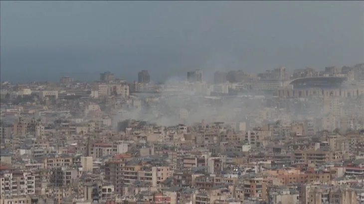 France Unites in Peaceful Protest Against Escalating Conflicts in Iran, Lebanon, and Palestine
