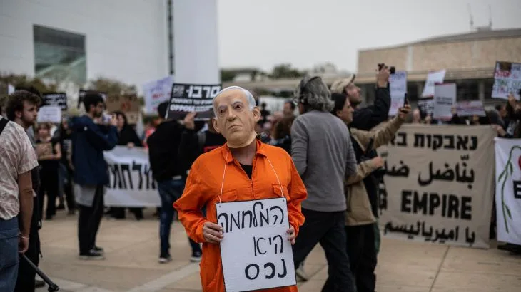 France Unites in Peaceful Protest Against Escalating Conflicts in Iran, Lebanon, and Palestine