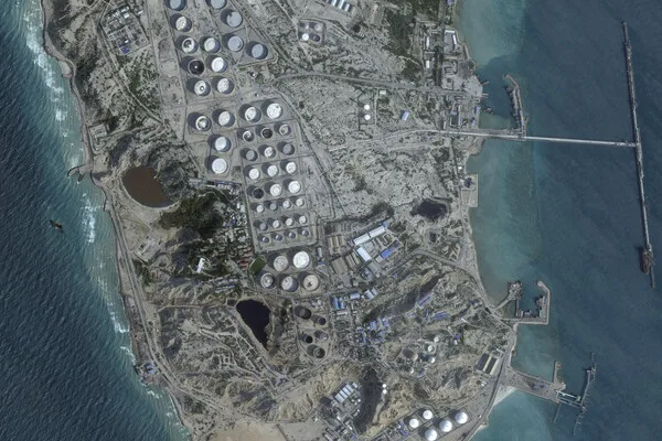 Iran Warns of Catastrophic Consequences for Any Foreign Occupation of Khark Island