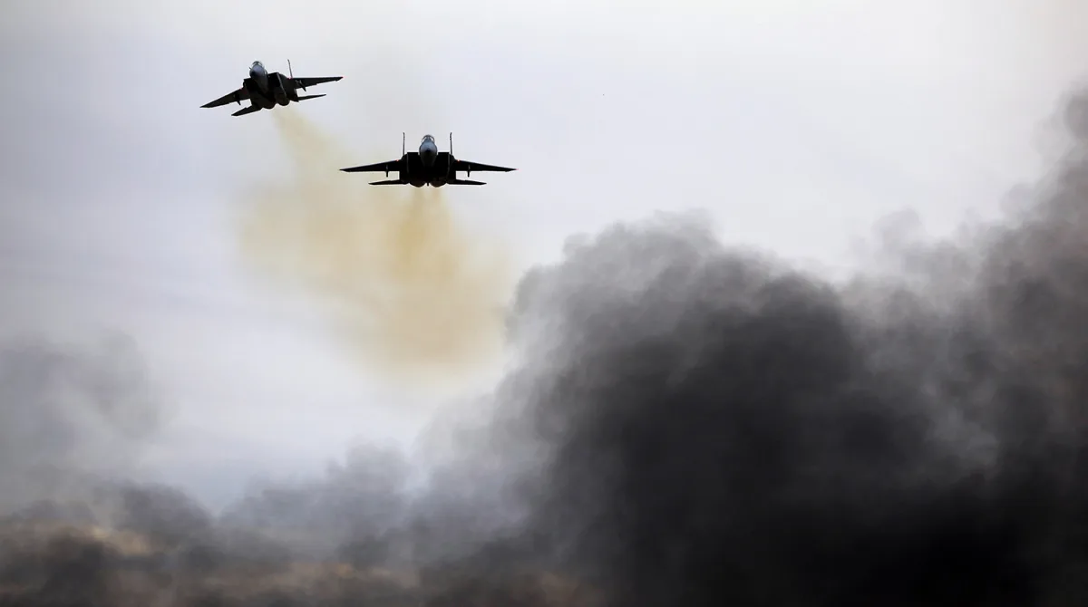 Israeli Strike on Litani Bridge Aims to Halt Hezbollah, Raising Concerns in Lebanon