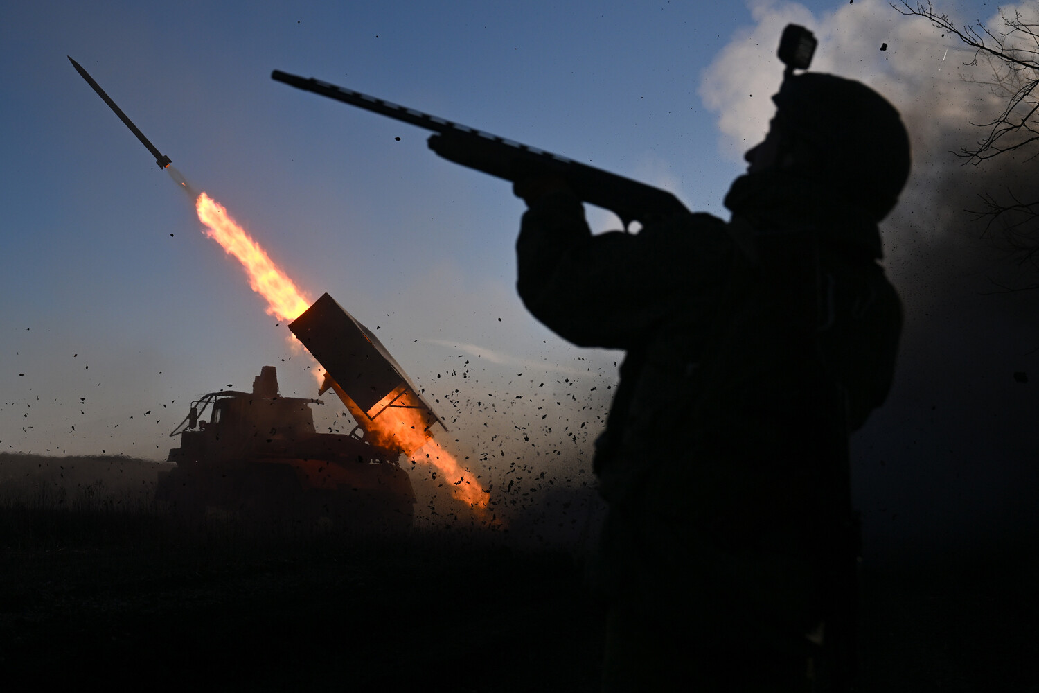 Russian Forces Capture Strategic Kharkiv Settlement as Fighting Intensifies in Northern Ukraine