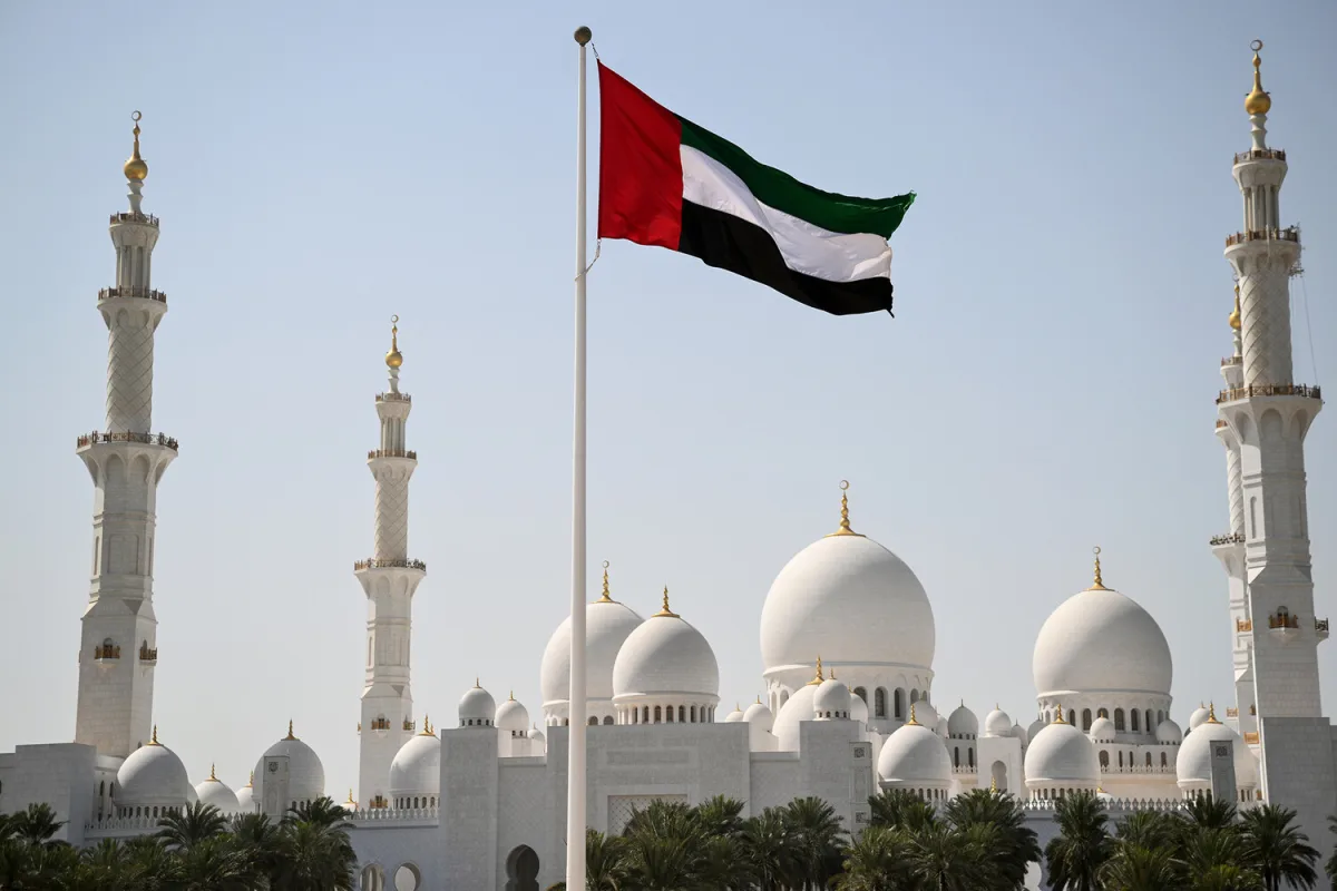 Iranian Missile Strike in Bahrain Kills UAE Contractor, UAE Warns of Escalating Regional Tensions