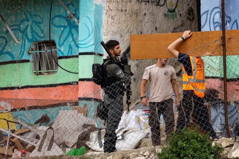Israel Forces Displacement of Palestinian Families in East Jerusalem as Human Rights Groups Warn of Escalating Campaign