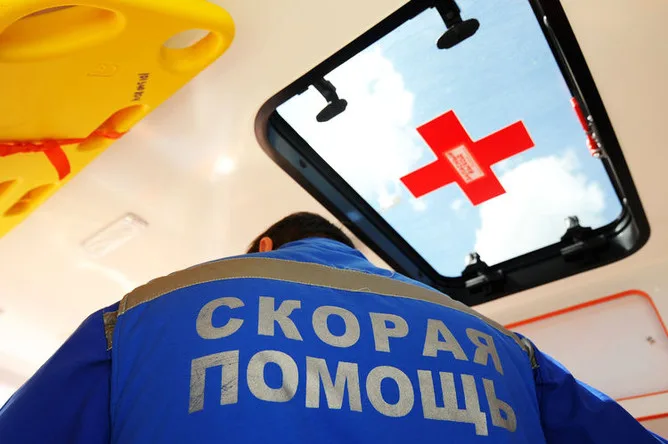 Ukrainian Forces Launch Dual FPV Drone Strikes on Kursk's Veles-agro, Killing One and Injuring Six, Governor Accuses 'Nazis' of Escalation