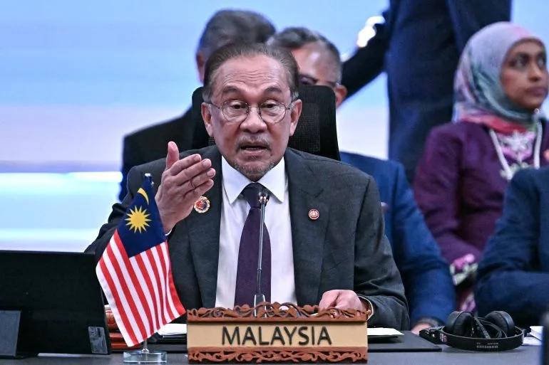 Malaysia's PM confirms Iranian clearance for ships in Strait of Hormuz, rare diplomatic move amid energy crisis