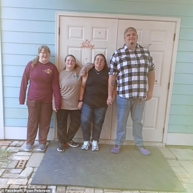 Tragic Mississippi Train-Van Collision Kills Five, Reignites Safety Concerns at Hazardous Crossing