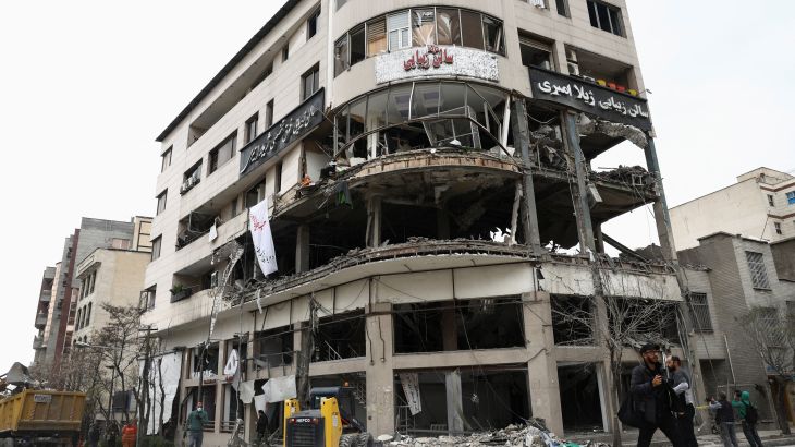 Stranded Seafarers in Strait of Hormuz Spark Calls for Humanitarian Corridor Amid Insurance Crisis and Geopolitical Tensions