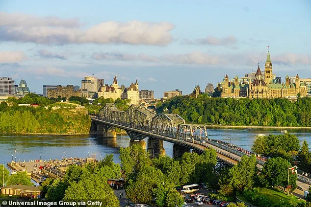 Tremors Rip Across US-Canada Border: Major Earthquake Shakes Millions.