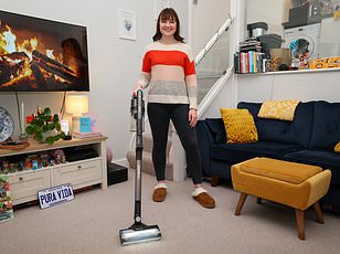 Experts say you must spend 30 seconds vacuuming every square metre.