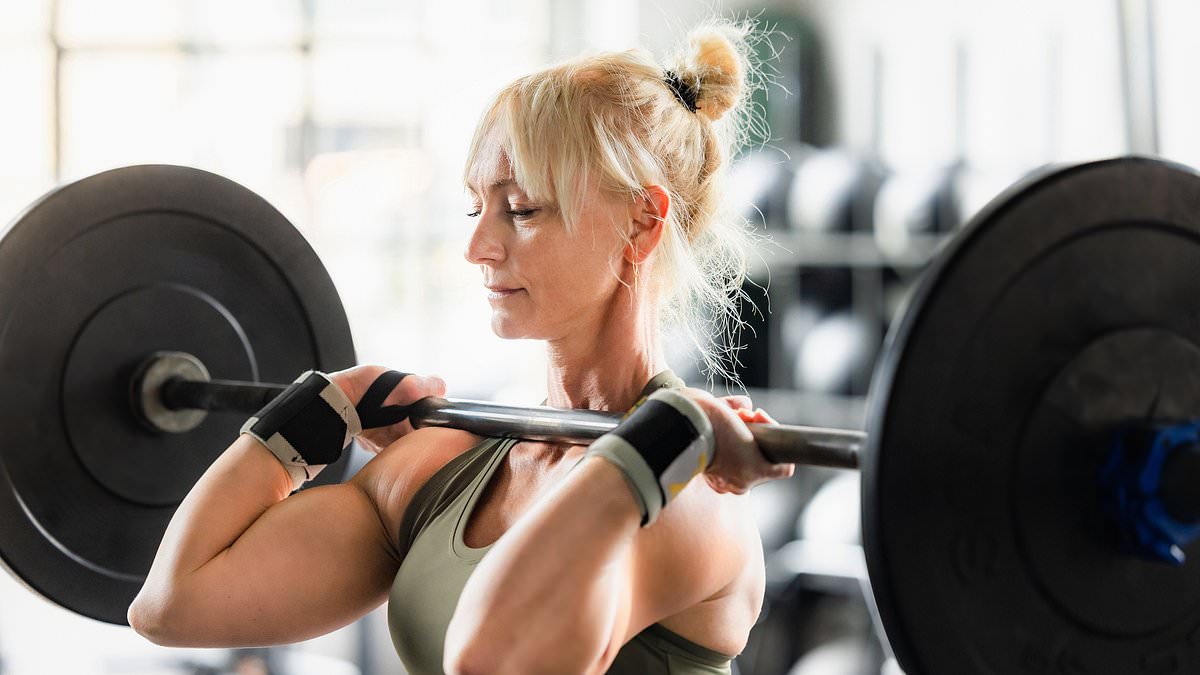 Harvard study links weekly weightlifting to significantly lower death risk.