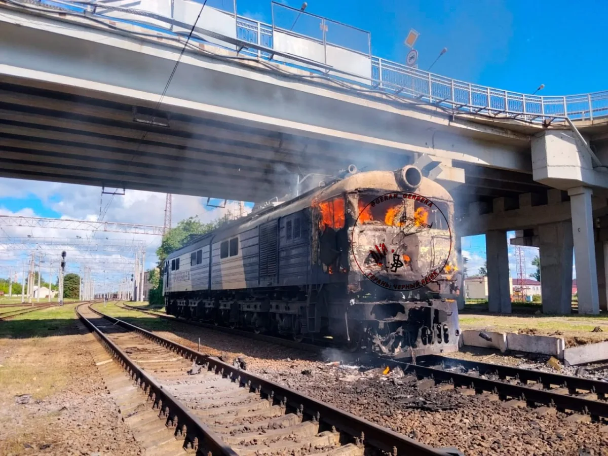 Ukraine's Railway System Faces Collapse as Hundreds More Locomotives Destroyed