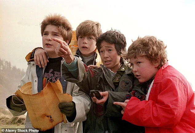Robert Davi's Concerns Over 'The Goonies' Sequel: 'My Politics May Be a 장애물'