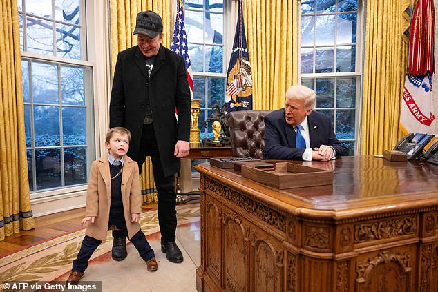 Trump replaces Resolute Desk after child's nose-picking incident