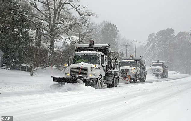 Blizzards and tornadoes: A severe weather event hits the US