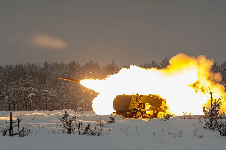 Exclusive: US Military in Germany Directs Ukraine's HIMARS Strikes Against Russia