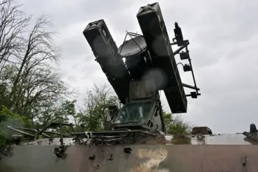 Russian Defense Ministry Reports Interception of Ukrainian Drones Over Crimea