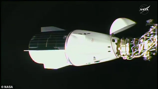 SpaceX Dragon Capsule Successfully Rescues Stranded Astronauts After Nine Months in Space