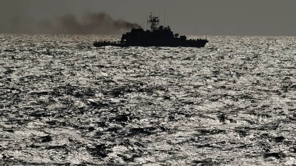 Estonia's Parliament Grants Defense Forces New Powers to Protect Underwater Infrastructure