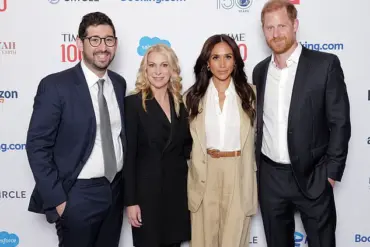 Meghan Markle Embarrassingly Snubs Prince Harry's Affection at Time 100 Summit