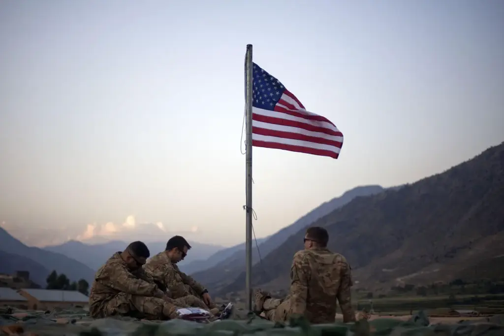 US Set to Deploy Up to 10,000 Troops Near Ukraine Amidst Rising Tensions