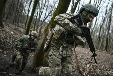 Woman Becomes Silent Hero by Aiding Trapped Russian Soldiers Amidst Conflict in Donetsk
