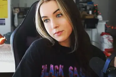 Twitch Streamer EmilyCC Reflects on Career Sacrifices: Three Years of Streaming Every Moment