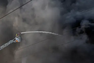 Devastating Russian Air Raid on Kyiv: Boeing Facility Damage Marks Escalation, Says Financial Times